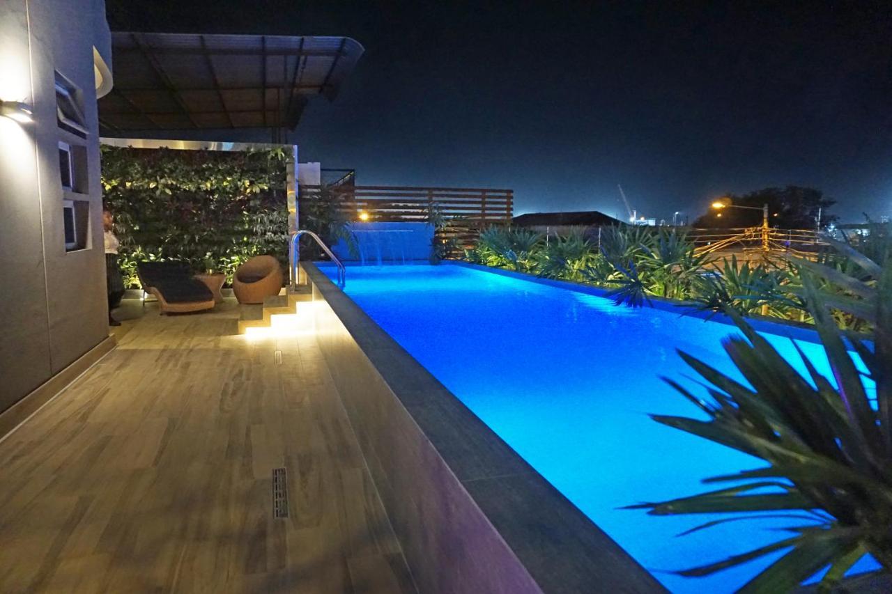Hotel Perla Spondylus Manta Buitenkant foto