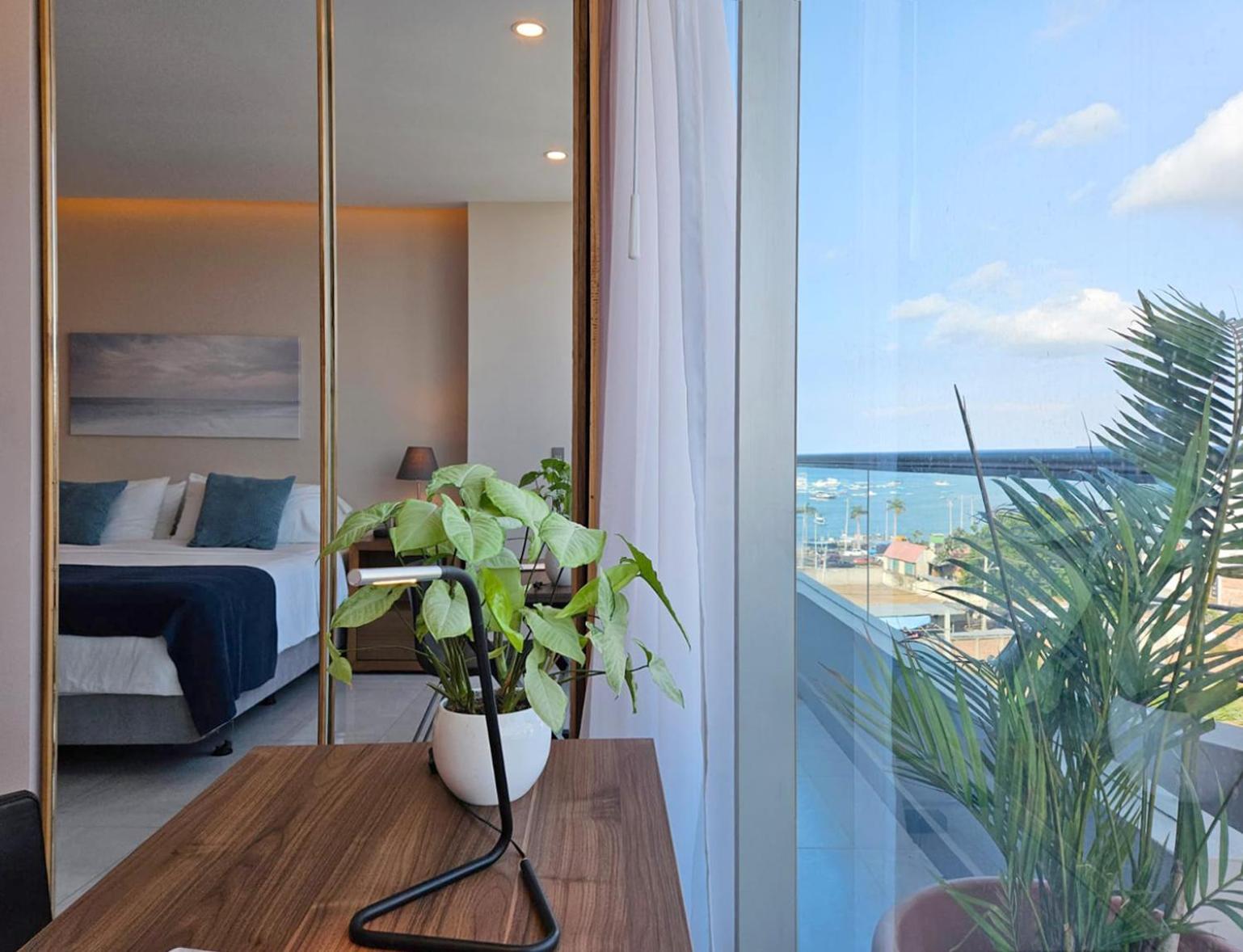 Hotel Perla Spondylus Manta Buitenkant foto